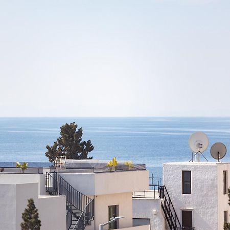 Luxurious 3-Bedroom Seaside Retreat Fully Renovated In 2025 Atenas Exterior foto