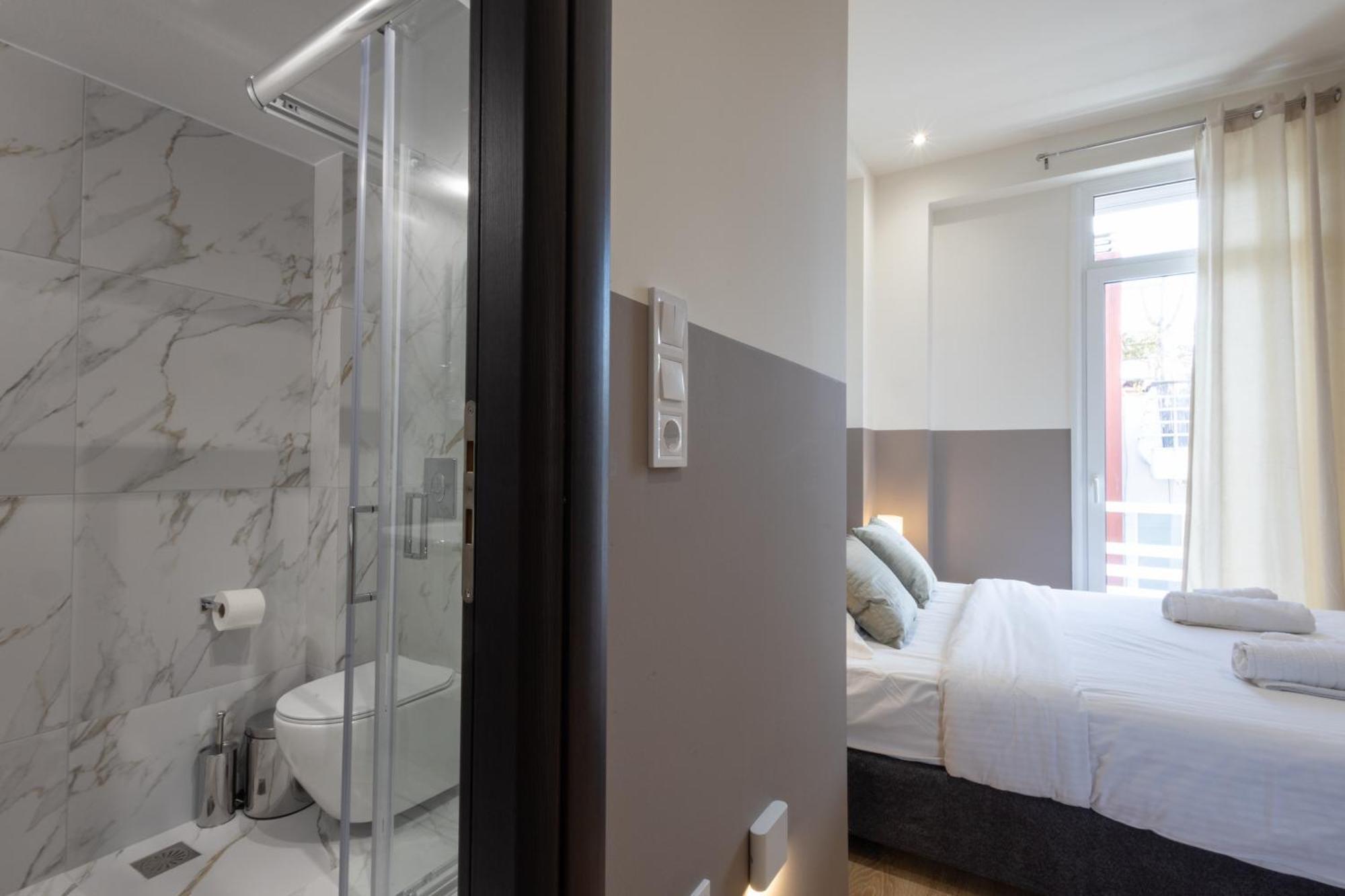 Luxurious 3-Bedroom Seaside Retreat Fully Renovated In 2025 Atenas Exterior foto