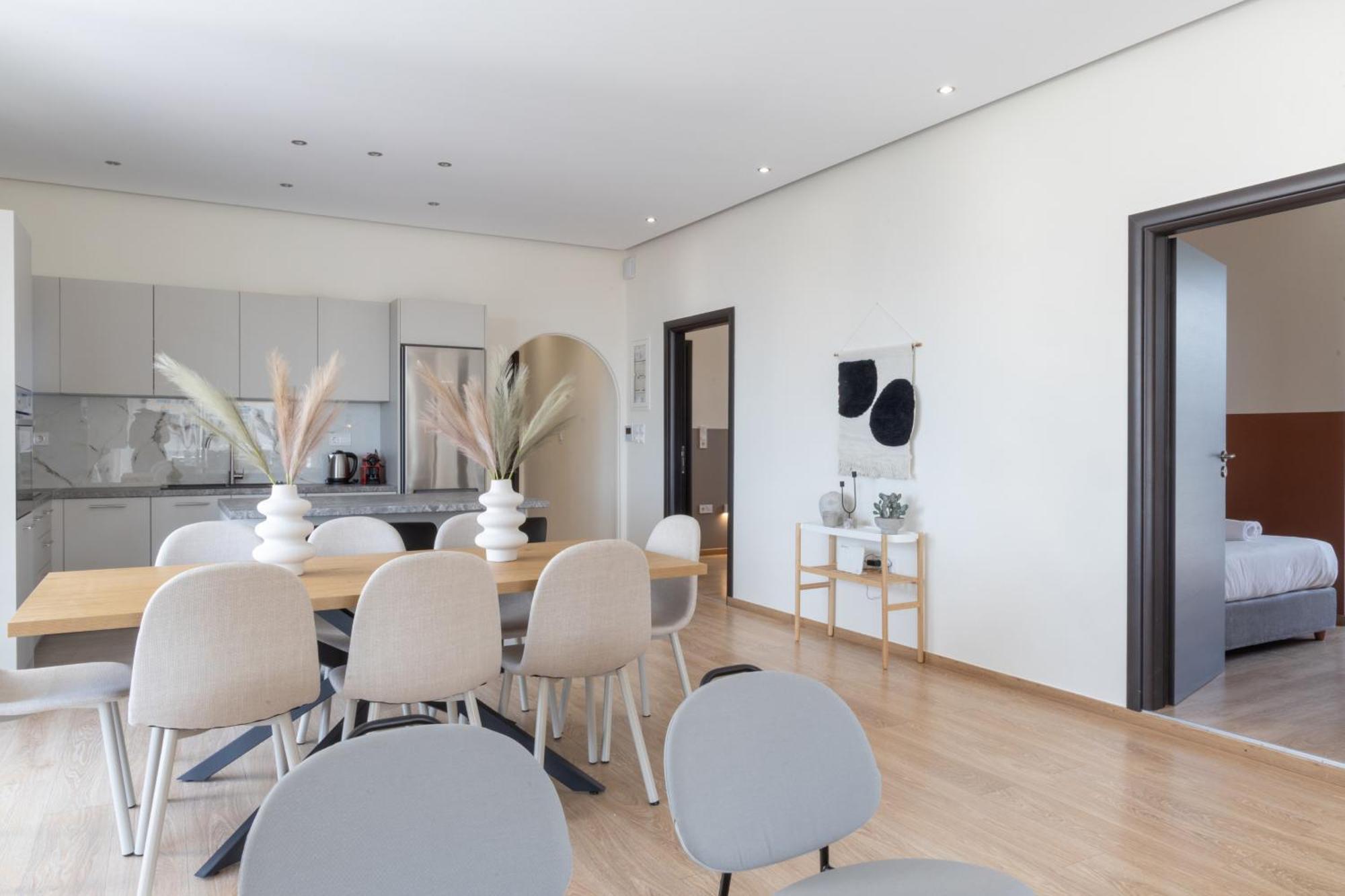 Luxurious 3-Bedroom Seaside Retreat Fully Renovated In 2025 Atenas Exterior foto