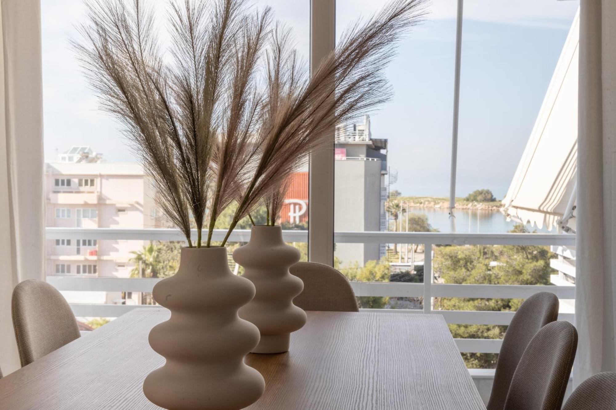 Luxurious 3-Bedroom Seaside Retreat Fully Renovated In 2025 Atenas Exterior foto